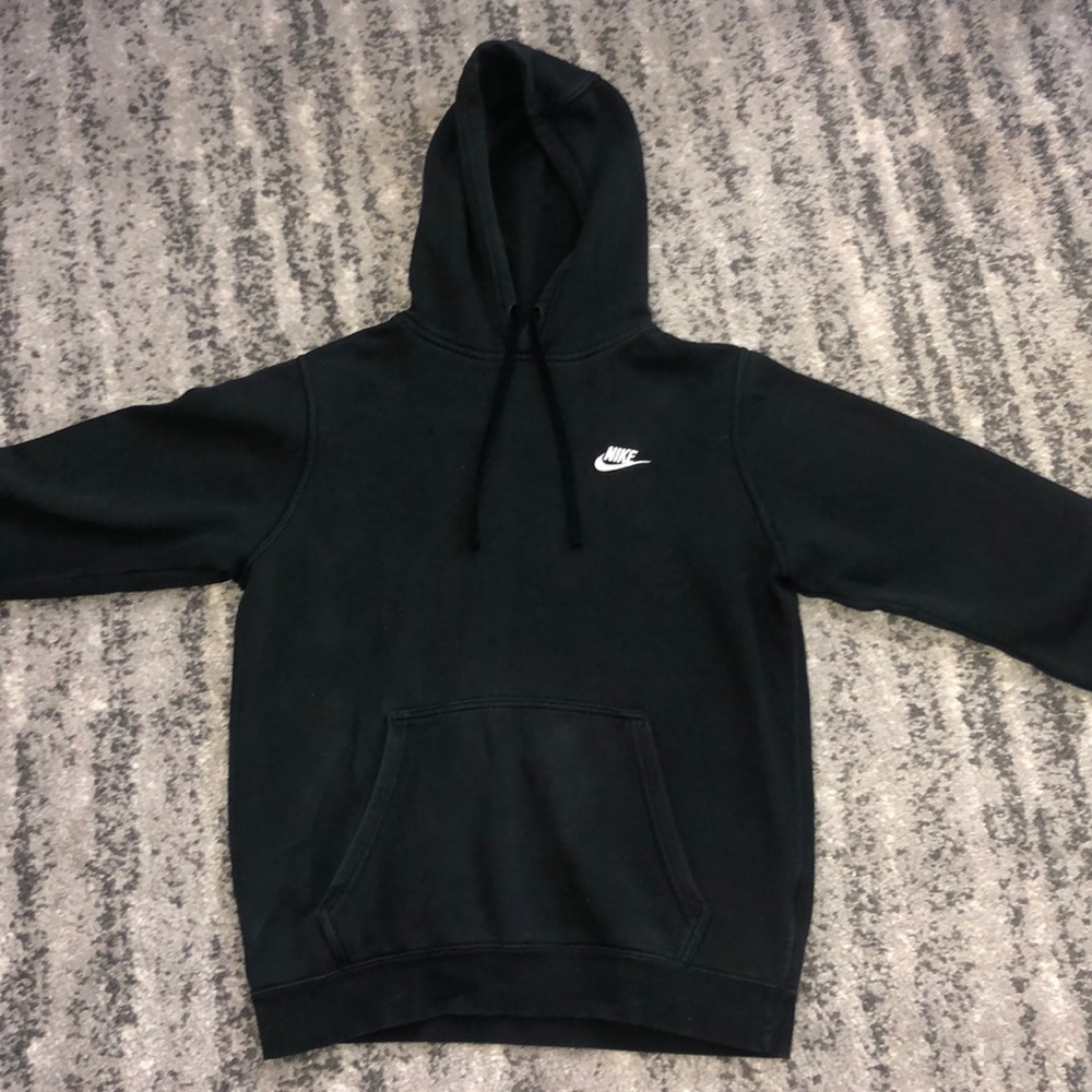 *Mens* Small  Black Nike sweatshirt